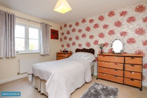 Bedroom- click for photo gallery